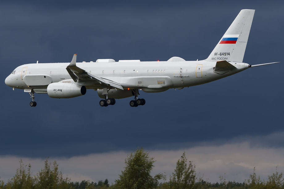 Tu-214R