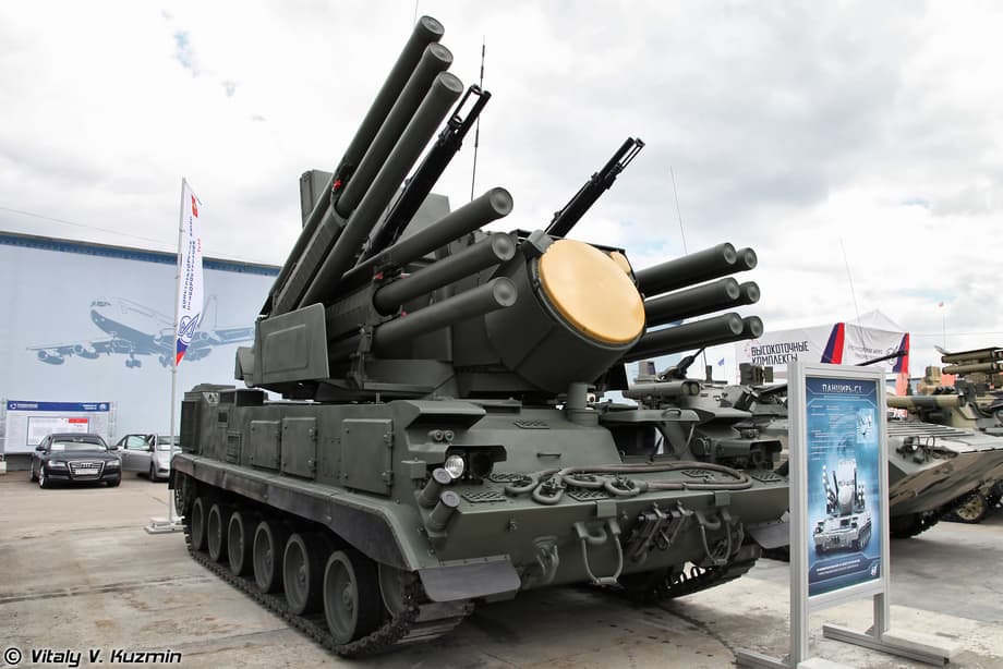 ЗРПК 96К6 «Панцирь-С1» на гусеничном шасси