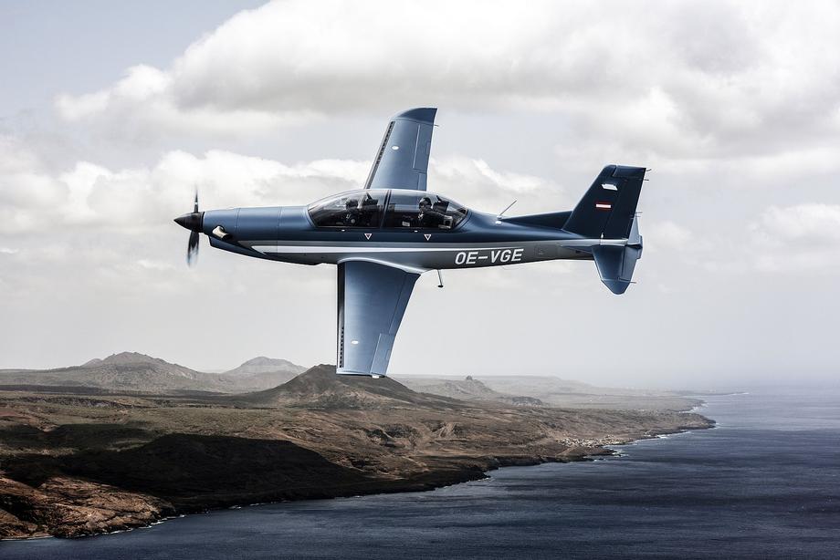 Diamond Aircraft DART-550