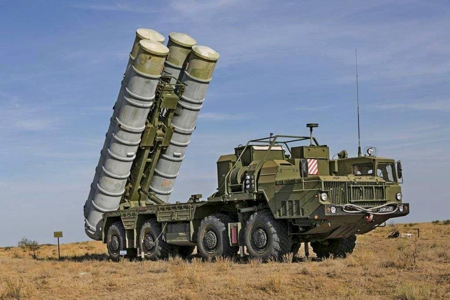 S-400 SAM system