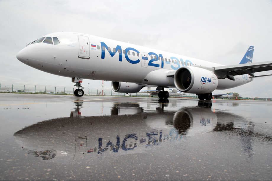 МС-21-300