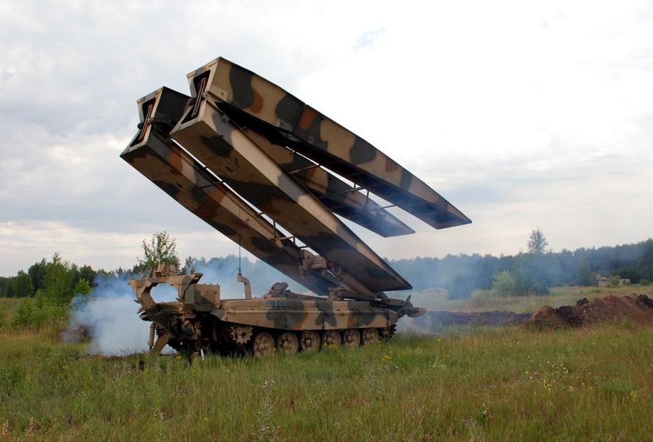 MTU-90M sobre el chasis T-90