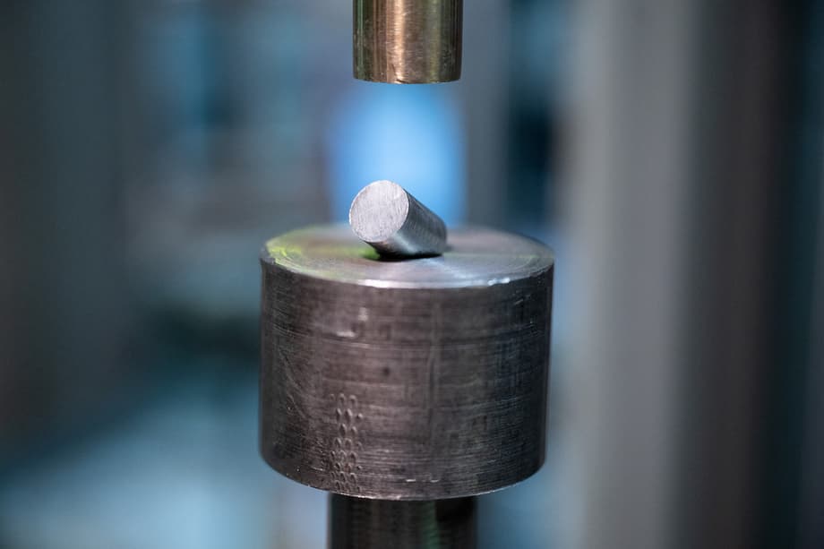 Область применения новой разработки весьма обширна - от авиации до промышленности