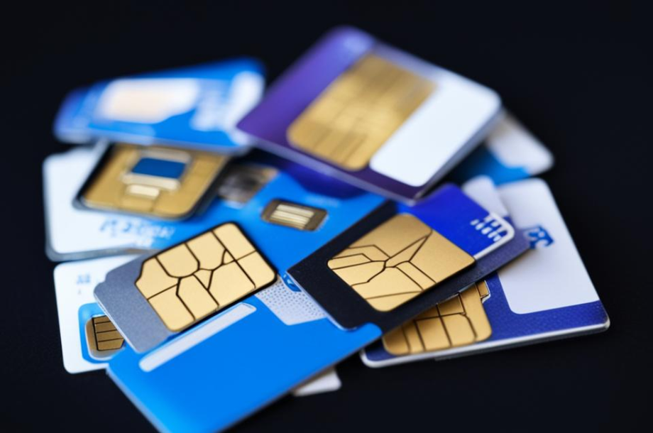 В разделе будут отображаться все актуальные сим-карты на имя пользователя<br>