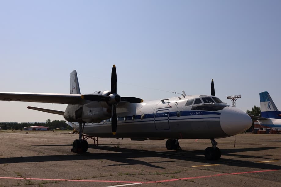 An-24