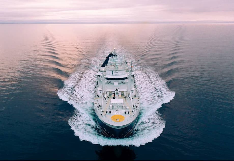 Рыболовный траулер «Капитан Вдовиченко» проекта СТ-192