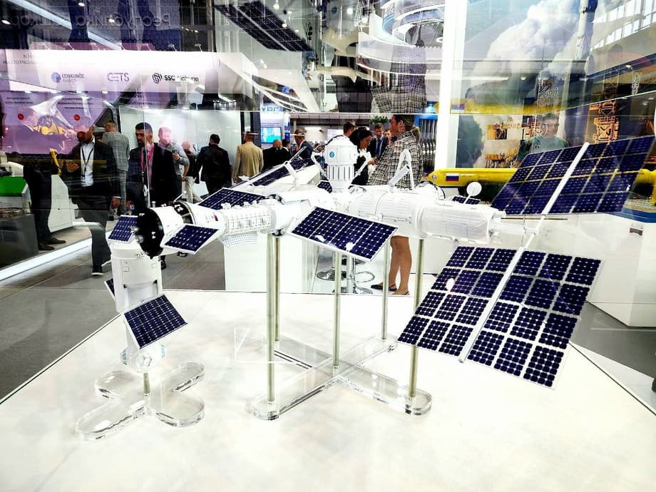 La estación orbital rusa en la exposición «Innoprom-2024»
