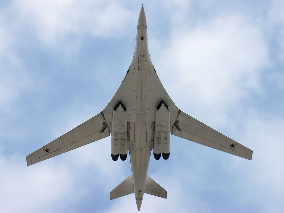 Ту-160