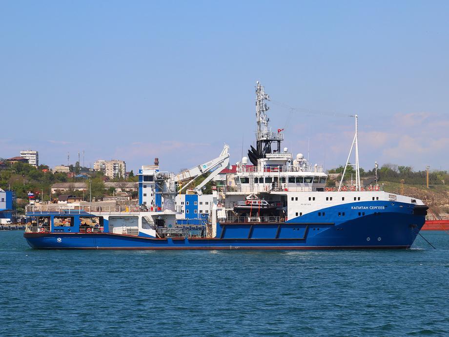 Sea tugboat "Kapitan Sergeev"