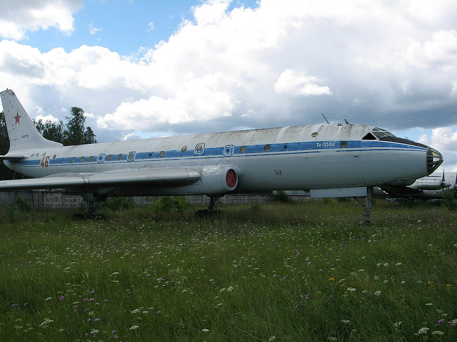 Ту-104АК — летающая лаборатория для подготовки космонавтов в музее ВВС в Монино