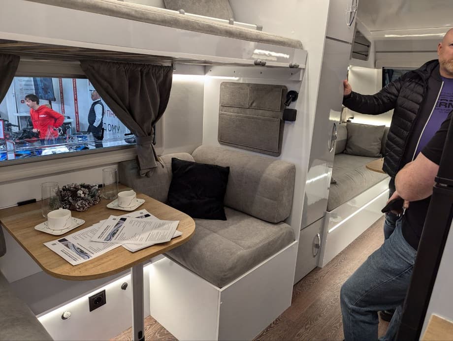 KS54 caravan, interior view