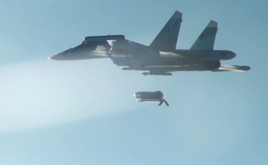 Сброс бомбы ФАБ-3000 с УМПК