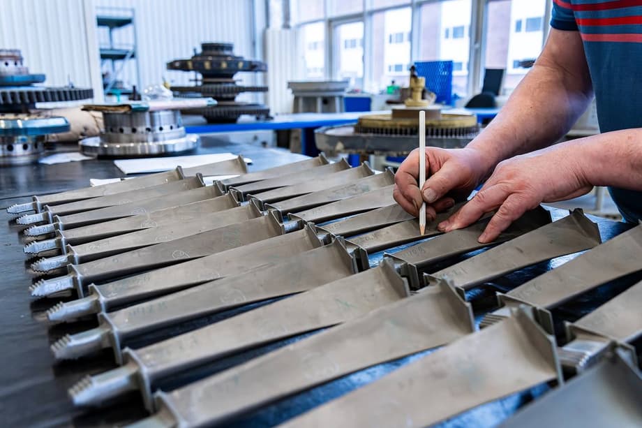 Production of parts for gas turbine engines at UEC-Kuznetsov
