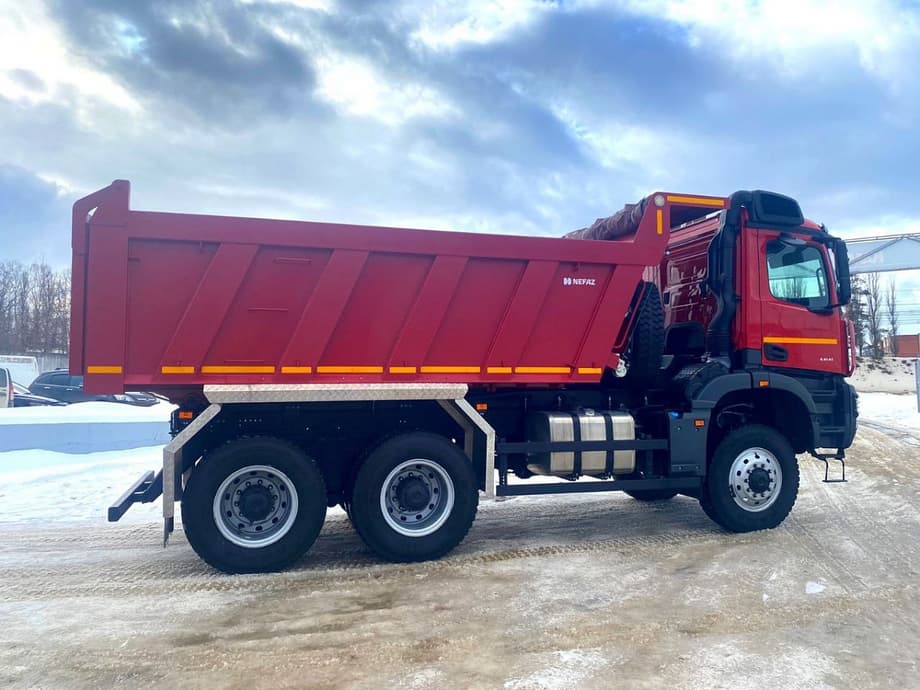 KamAZ-65952-20001-92 Dump Truck