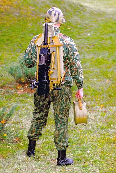 АГС-30 за спиной бойца