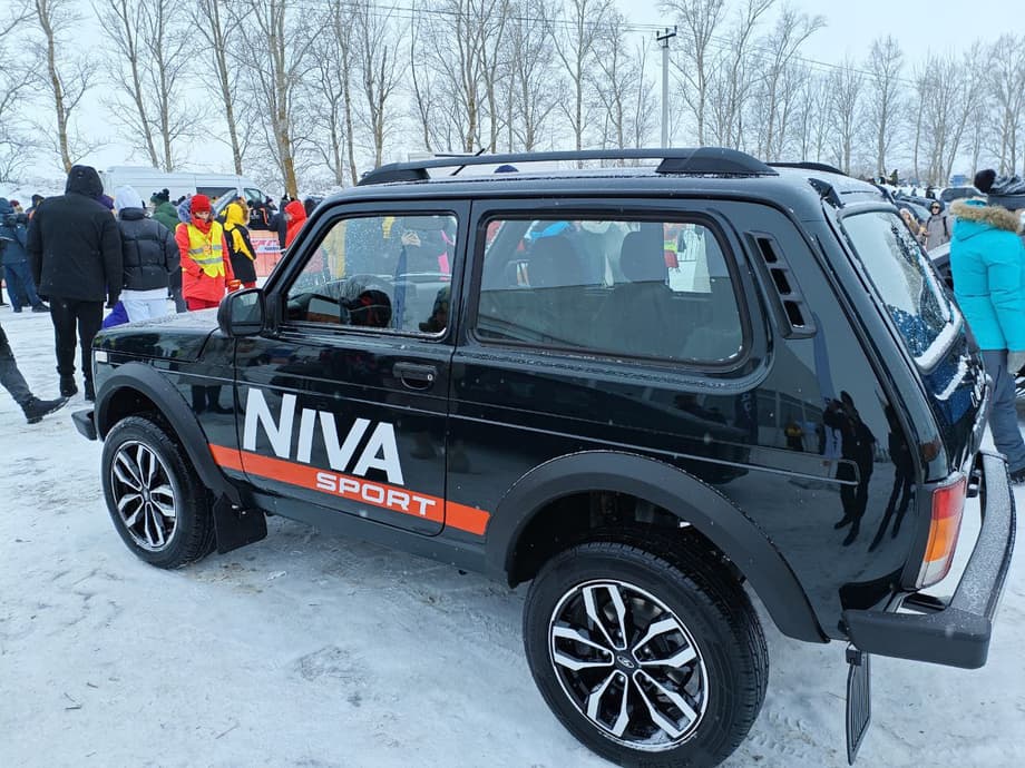 Lada Niva Sport