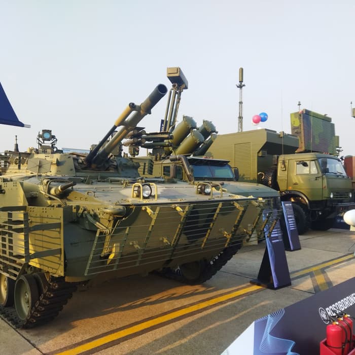 Доработанная с учетом опыта реального боевого применения боевая машина пехоты БМП-3