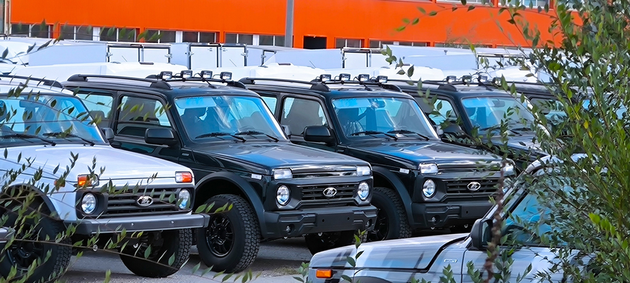 Обновлённые LADA Niva Bronto в чёрном цвете<br>