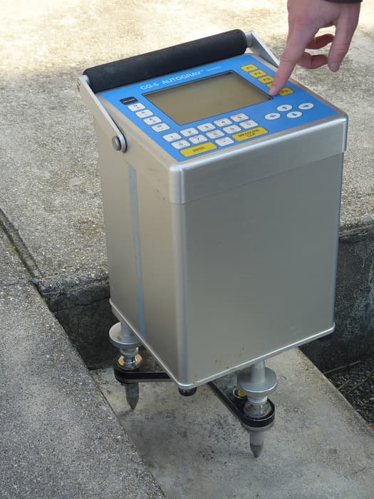 CG-5 — one of the most popular quartz gravimeters