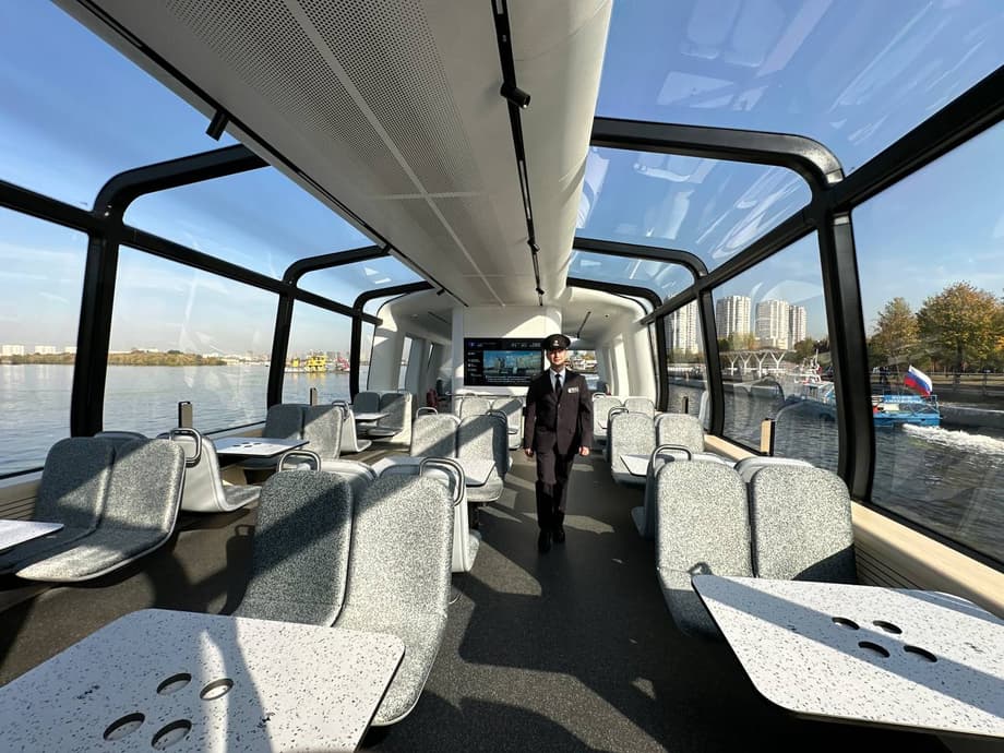 Electric ships in Moscow