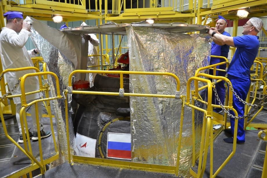 Специалисты РКК «Энергия» после расконсервации осмотрели корабли и проверили состояние их бортовых систем