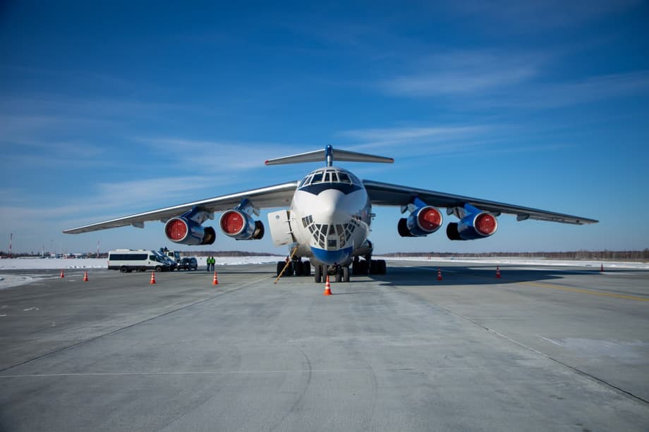 Il-76MDK