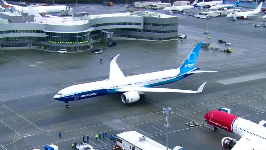 Boeing 777