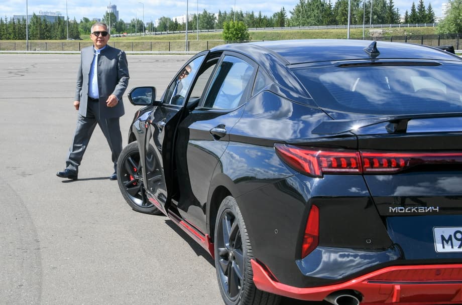 Sporty Moskvich 6 and the head of Tatarstan