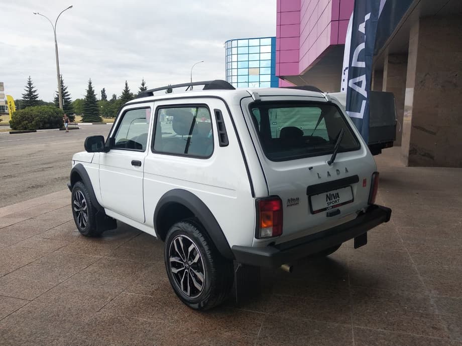 LADA Niva Sport<br>