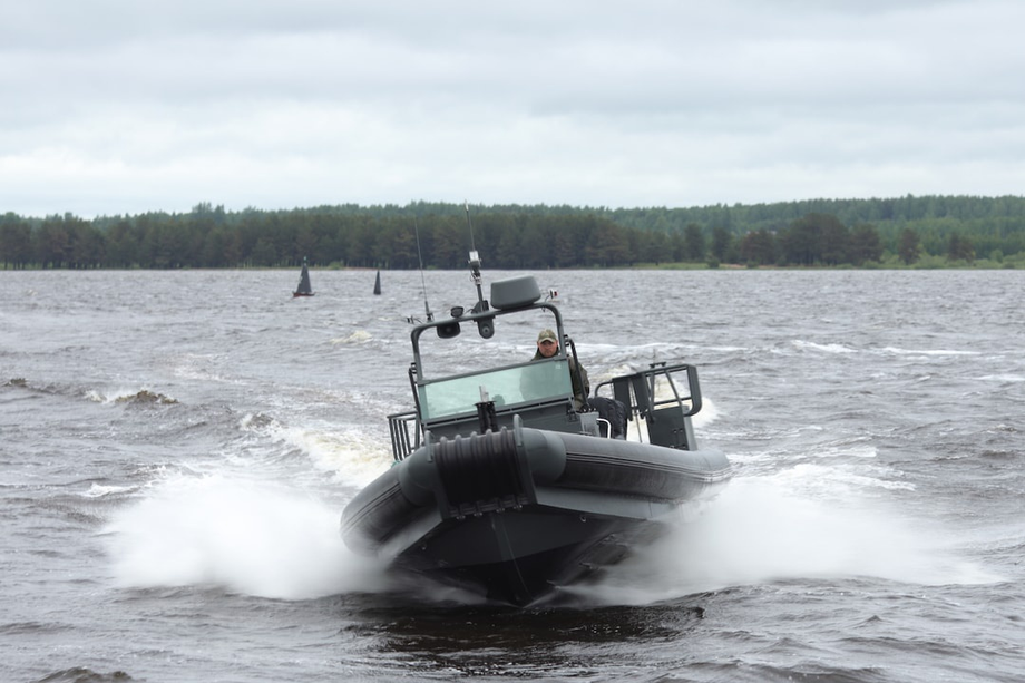 Скоростная штурмовая лодка БК-10M