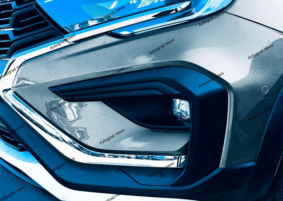 Fog light and bumper of the top version of LADA Vesta <br>