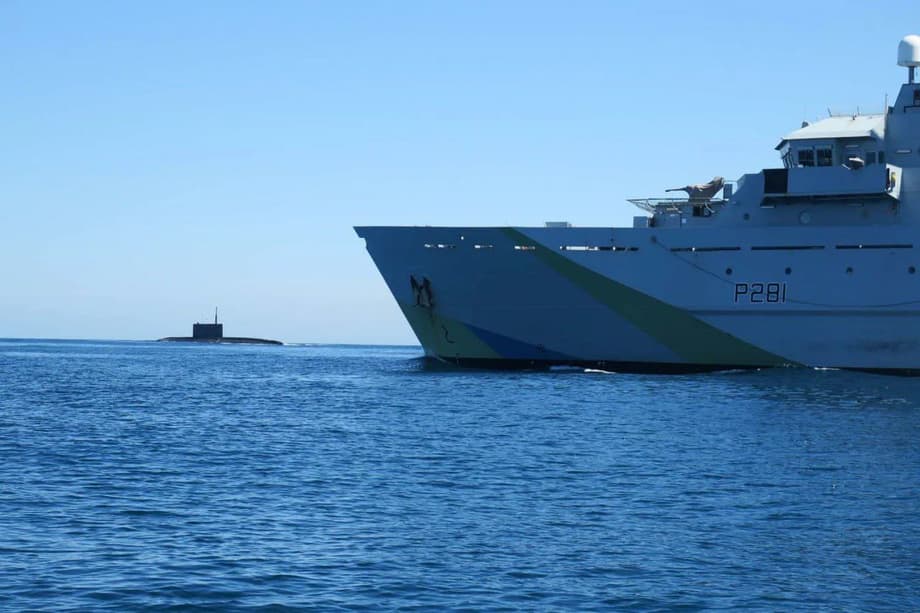 Появились кадры сопровождения подлодки «Краснодар» с «Калибрами» британским ВМФ в Ла-Манше