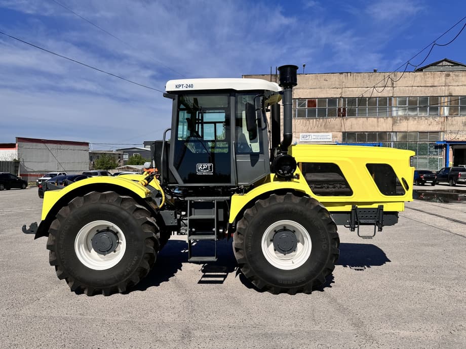 трактор КРТ-240