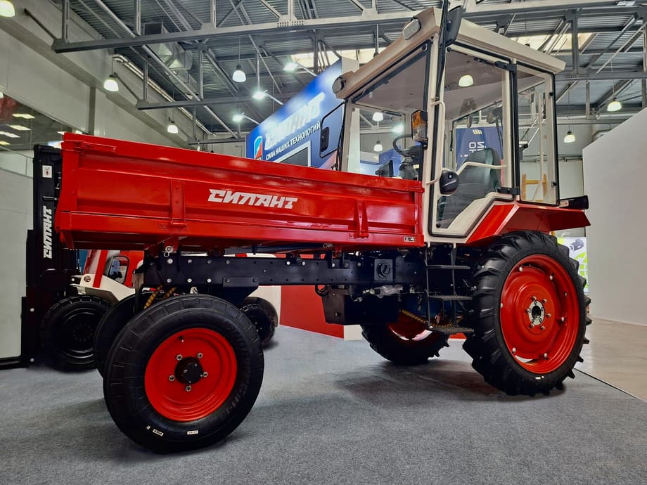 электротрактор «Силант»