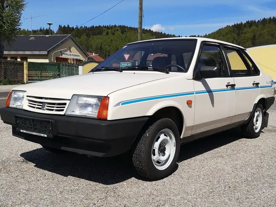 Lada Forma 1500 (ВАЗ-21099)