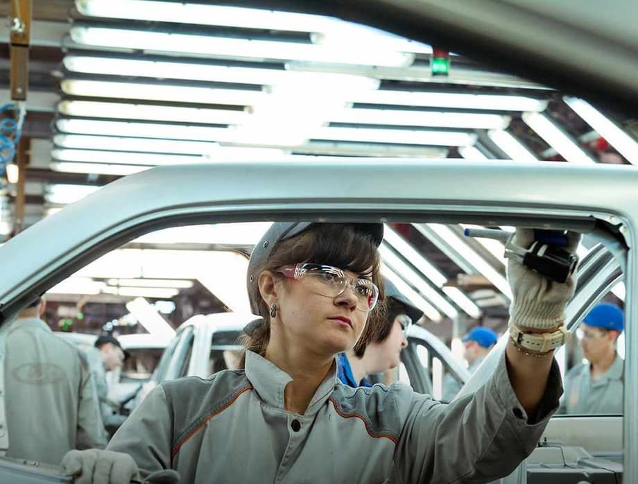 Производство на заводе АвтоВАЗа