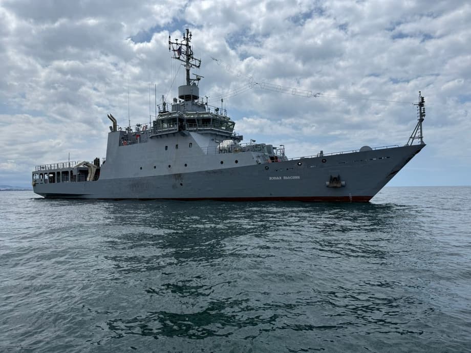 Ship "Nikolai Kamov" project 14400