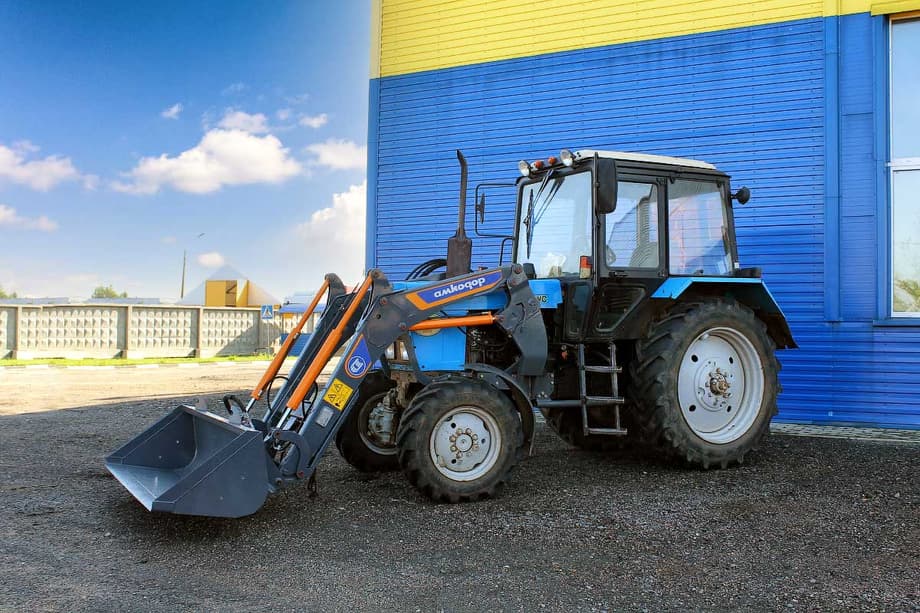 Погрузчик «АМКОДОР-141»