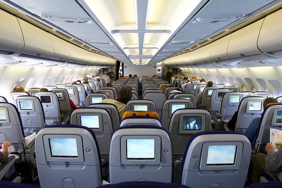 &nbsp; Широкофюзеляжный&nbsp;A340&nbsp; &nbsp;