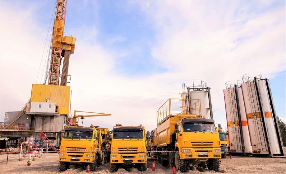 Добыча нефти в ХМАО