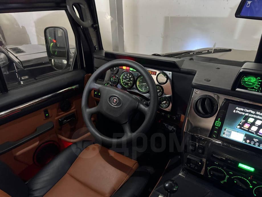 Салон&nbsp;ГАЗ-2330 «Тигр» с музыкой и головным устройством