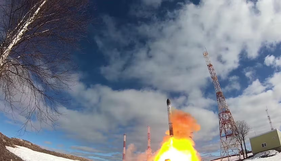 Запуск ракеты&nbsp;«Сармат» с космодрома Плесецк&nbsp;