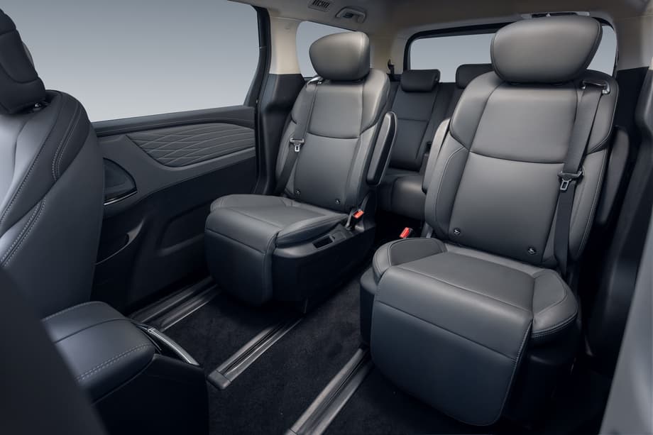 Минивэн Sollers SP7