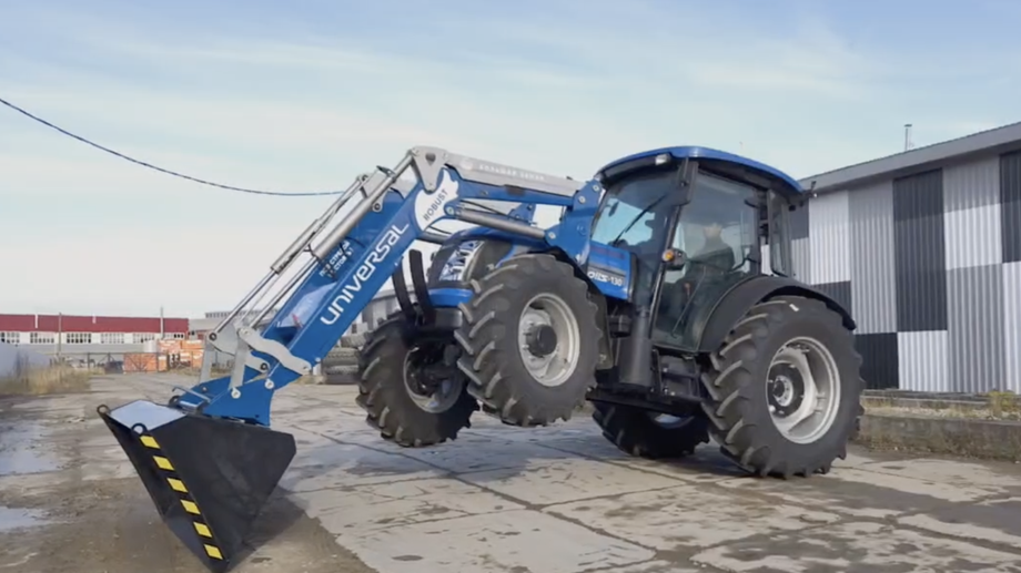 Фронтальный погрузчик «Универсал Robust»&nbsp;для трактора Solis 130