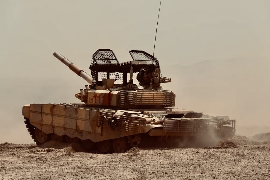 Танк Т-72Б3М на учениях