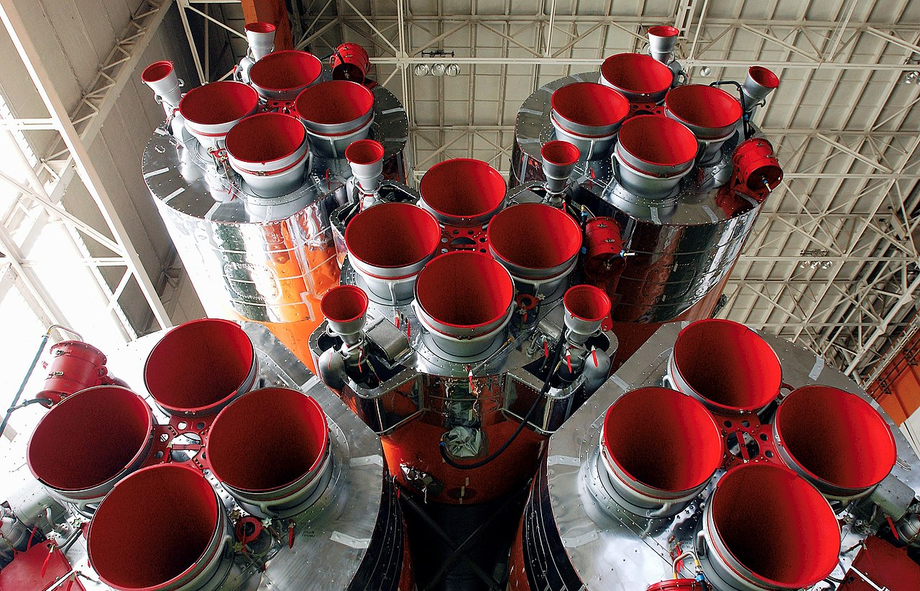 Soyuz TMA-5 spacecraft with RD-107 rocket engines