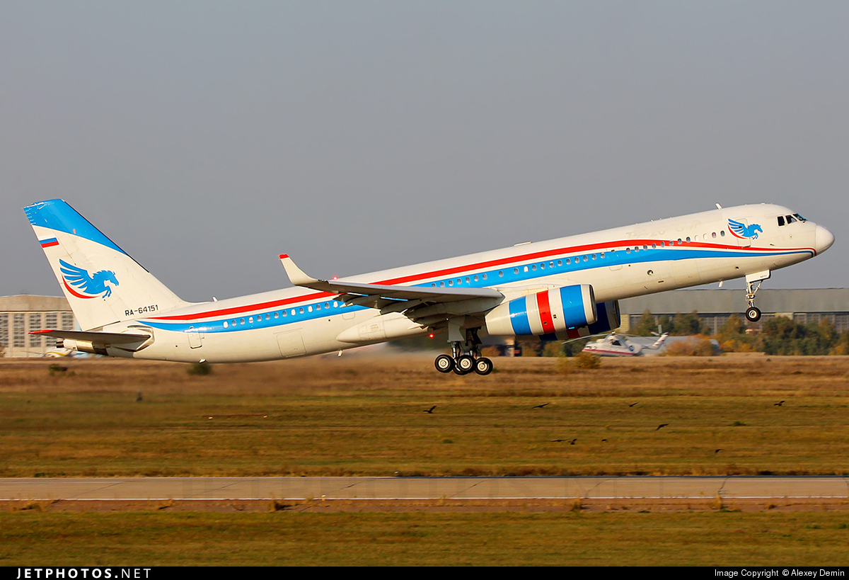 Tu-204SM&nbsp;playing the role of the main technical hero