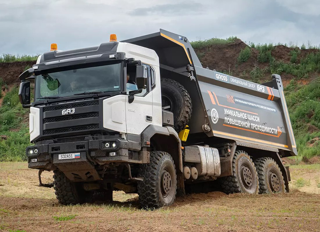 БАЗ S32А51&nbsp;