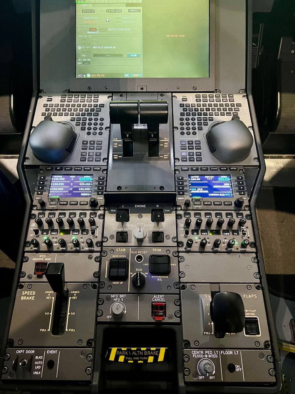 Информационное табло МС-21-310