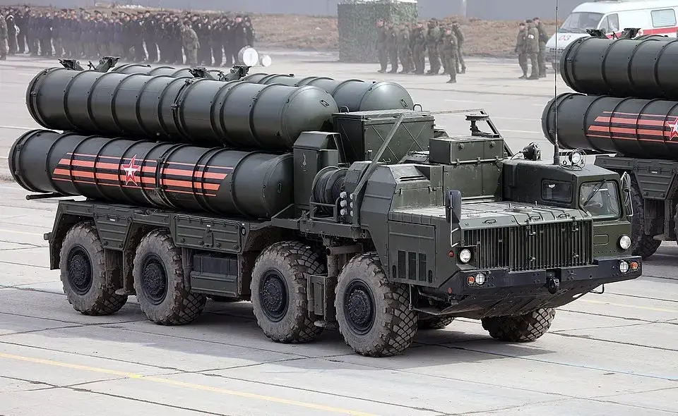 ЗРК С-400